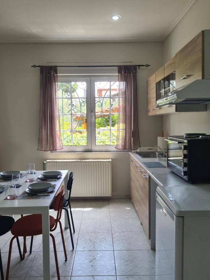 One Artemis Near The Sea And The Airport Apartment Exterior photo