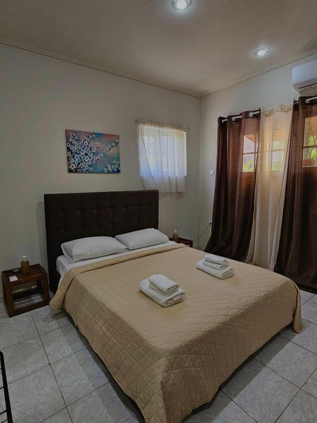 One Artemis Near The Sea And The Airport Apartment Exterior photo