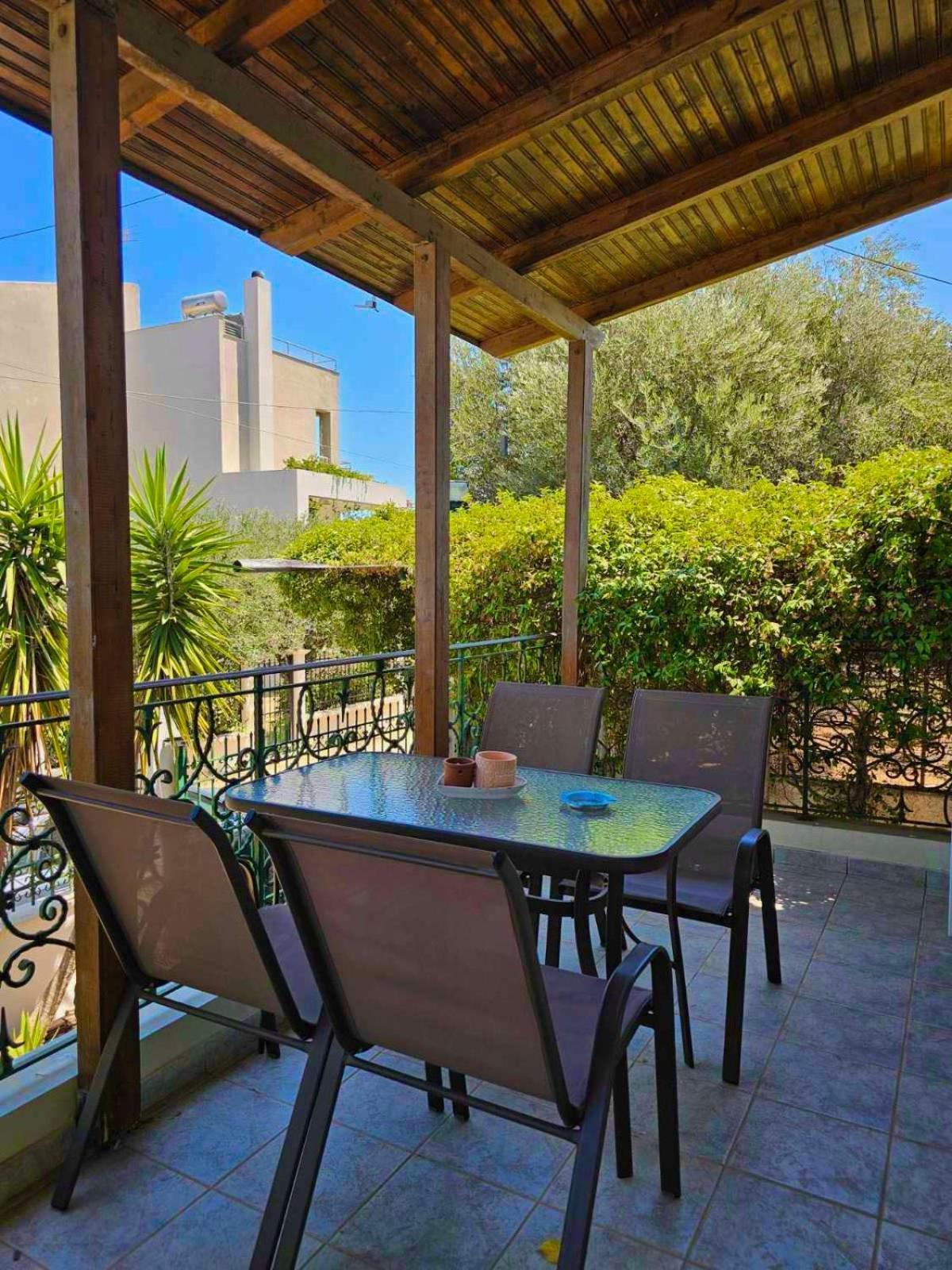 One Artemis Near The Sea And The Airport Apartment Exterior photo